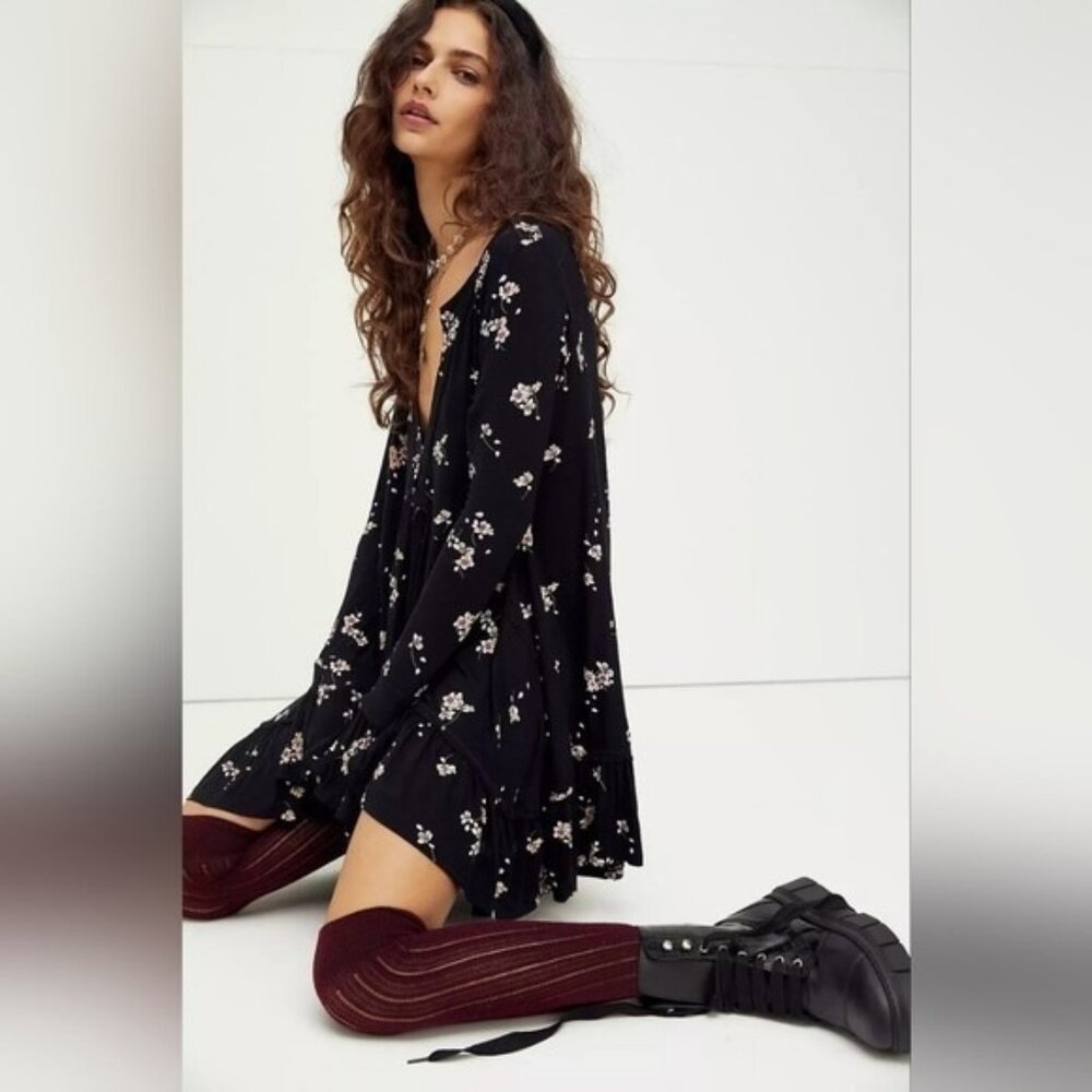 Free People Olivia Tunic Dress Black Floral V-Neck Long Sleeve